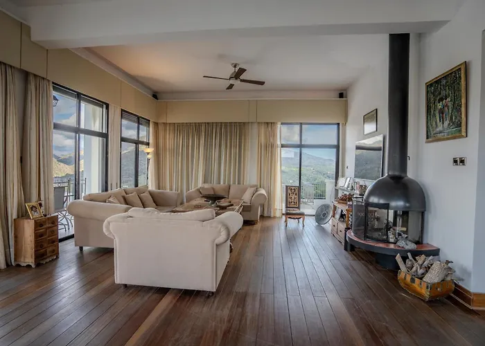 Great - Amazing Views *