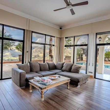 Great - Amazing Views