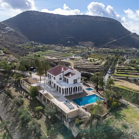 Villa Great - Amazing Views