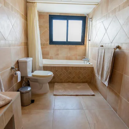 Great - Amazing Views * Λεμεσός