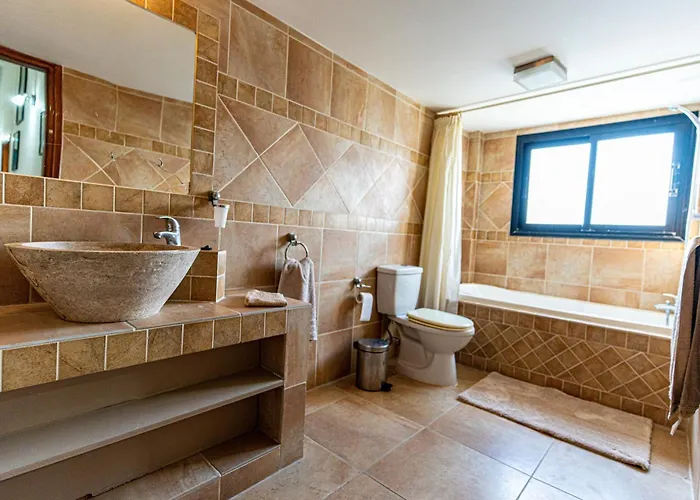 Great - Amazing Views Vila