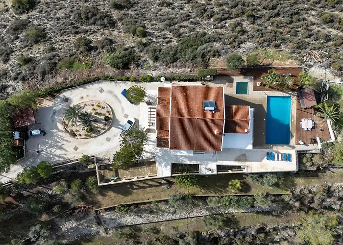 Great - Amazing Views * Lemesos