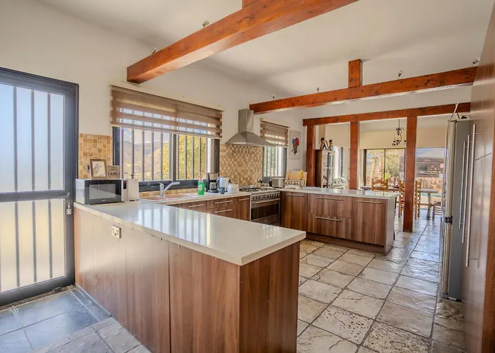 Great - Amazing Views Vila *