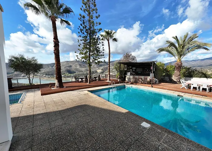 Great - Amazing Views Lemesos